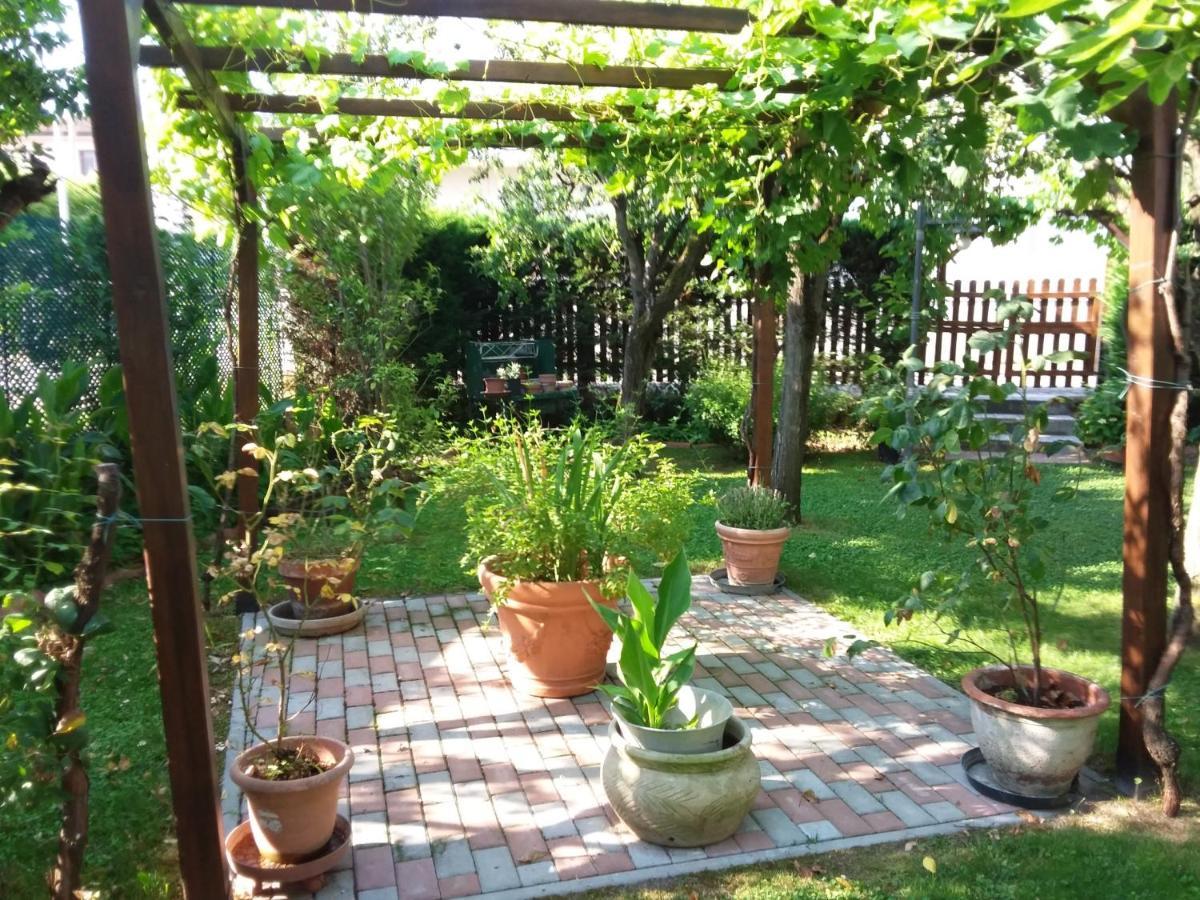 Bed And Breakfast Di Manu Taglio di Po Екстериор снимка