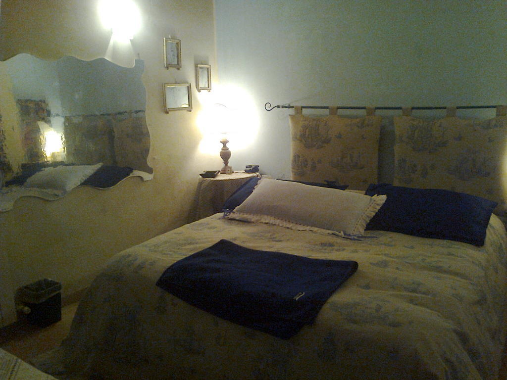 Bed And Breakfast Di Manu Taglio di Po Стая снимка